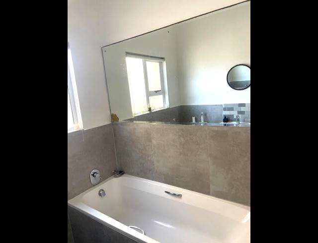 2 BEDROOM APARTMENT TO LET IN MANOR ESTATES